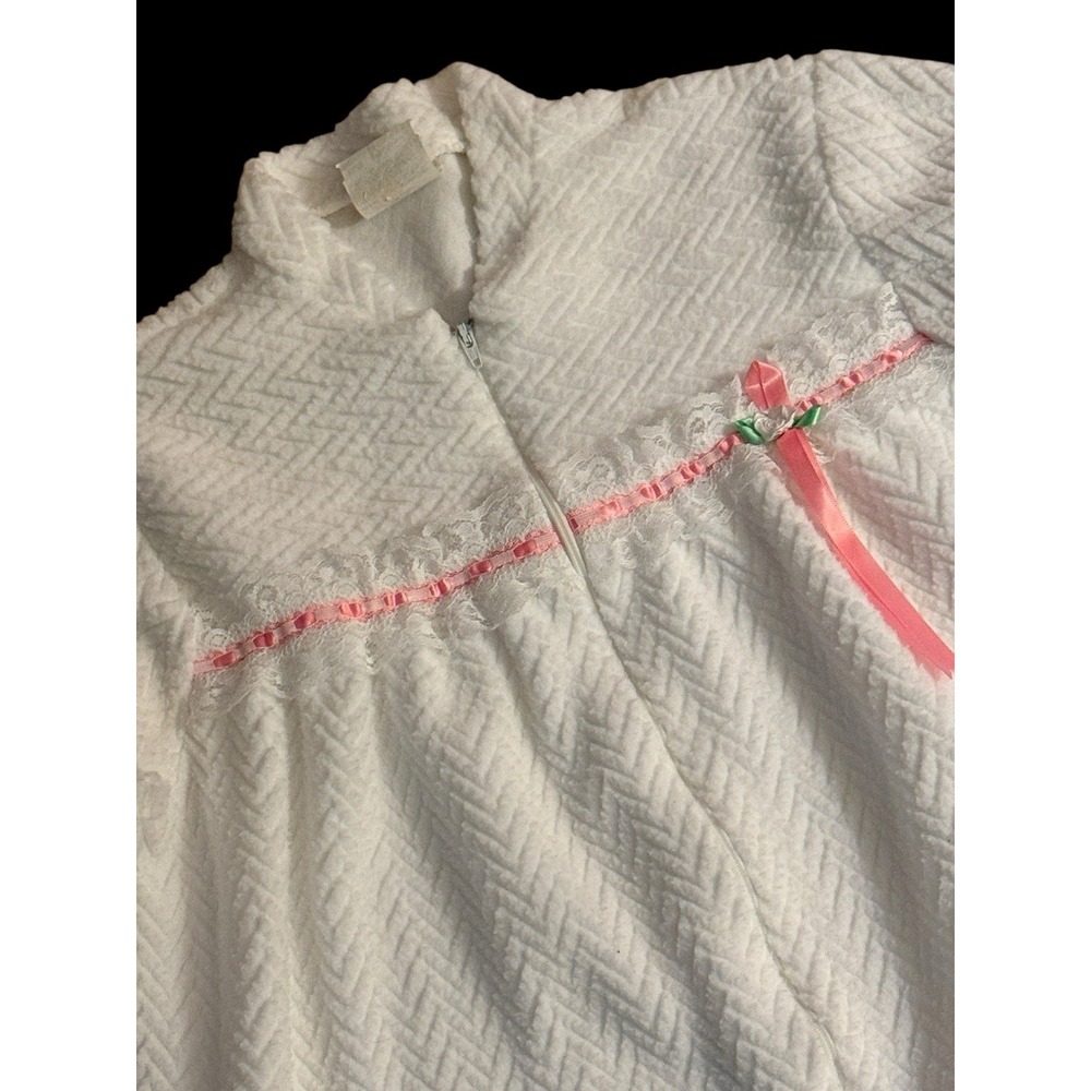 1974 Vintage Girl Nightgown White Textured Chevron Pink Bow NWOT DEAD STOCK 8-10